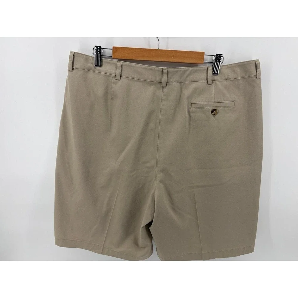 LL Bean, Y2K, Pleated Khaki Chino Shorts, Coastal Preppy Hi-Rise, Women Size 18